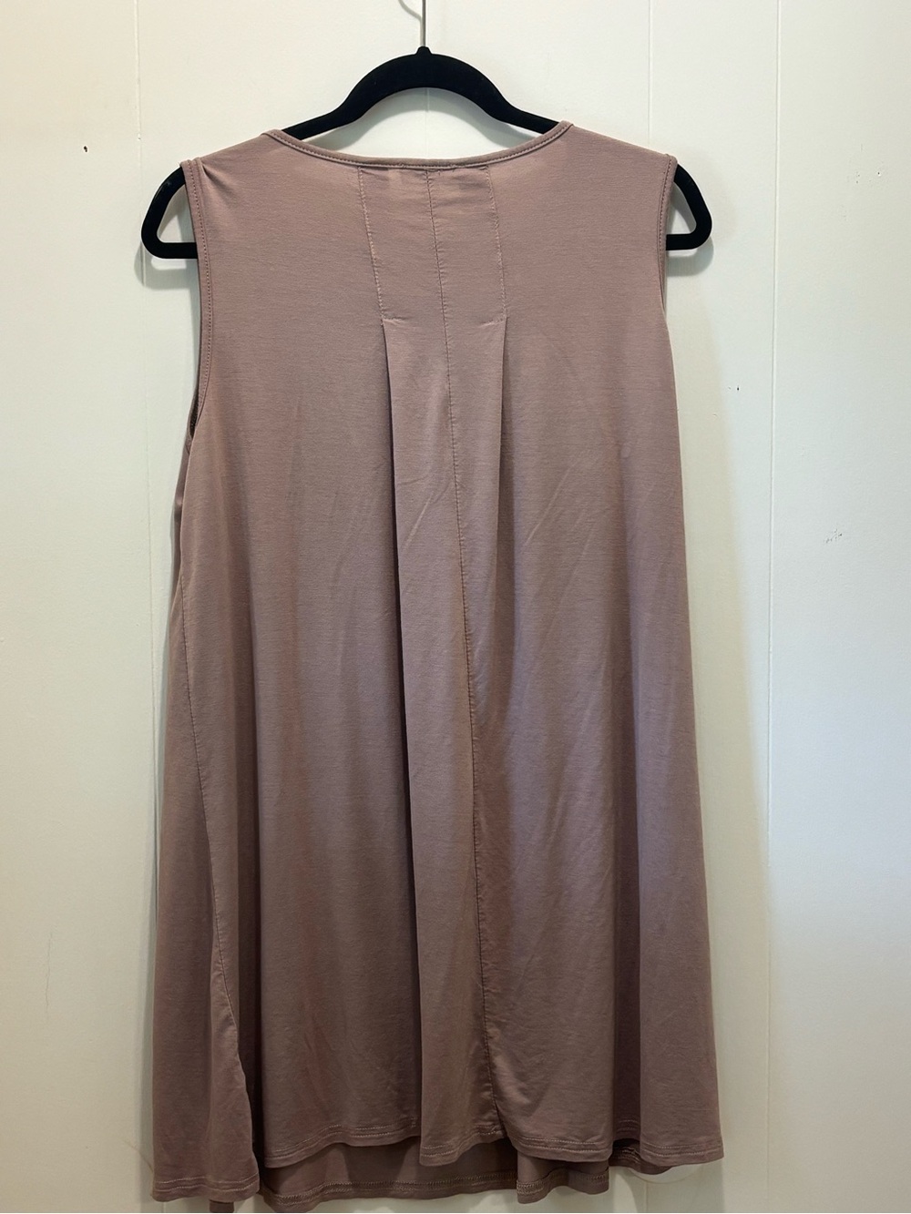 Umgee Sleeveless Pleated Swing Mini Dress Taupe Mauve Size Medium - Picture 3 of 8
